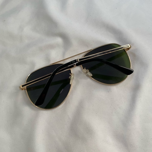 Women’s Purple & Gold Sunglasses 🕶 - Picture 7 of 12